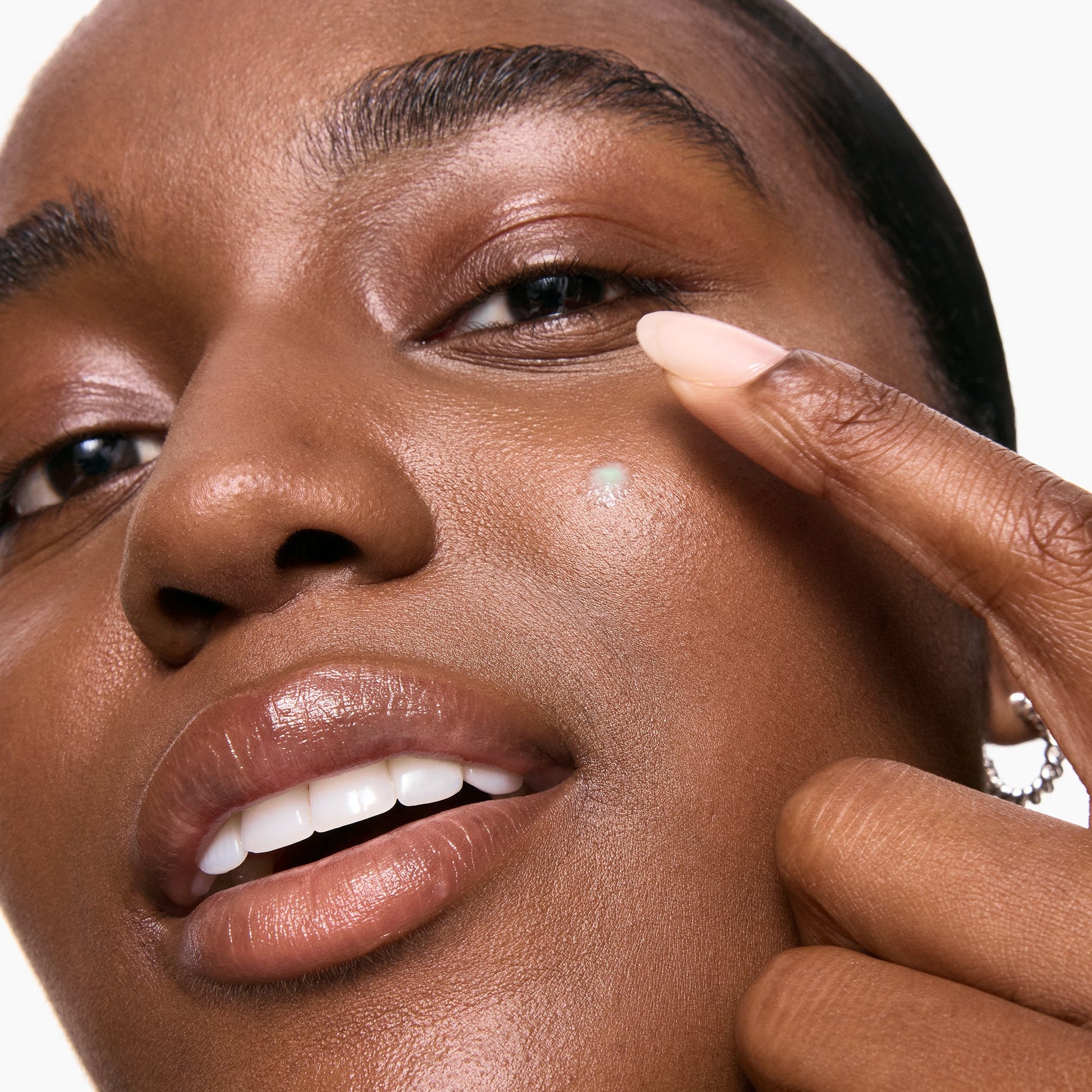 succinic-acid-acne-treatment-d3 SuccinicAcidTreatment_ModelGoopMacro_2000x2000_e7ad5946-f3be-4df1-af81-44a1aca395ef.jpg